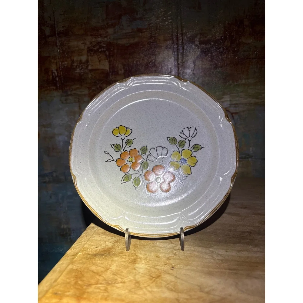 Hearthside Stoneware Spring Garden Baroque Salad Plates Set of 2 Japan Vintage